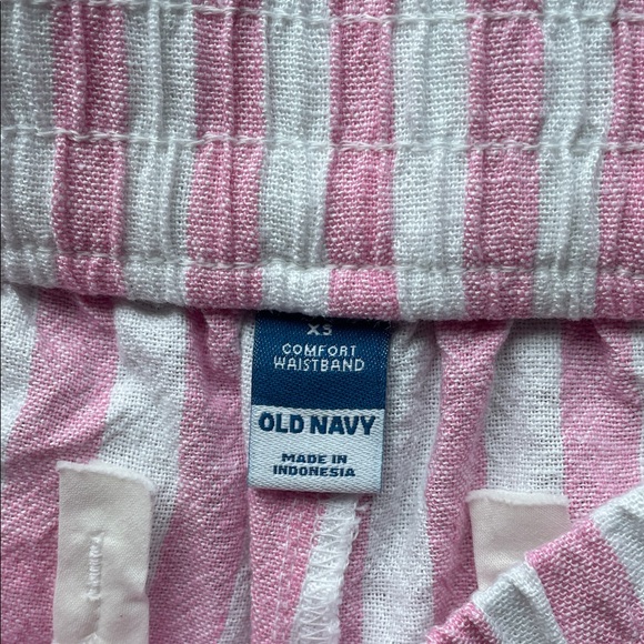 Old Navy Pink and White Striped High Waist Shorts - Picture 2 of 4